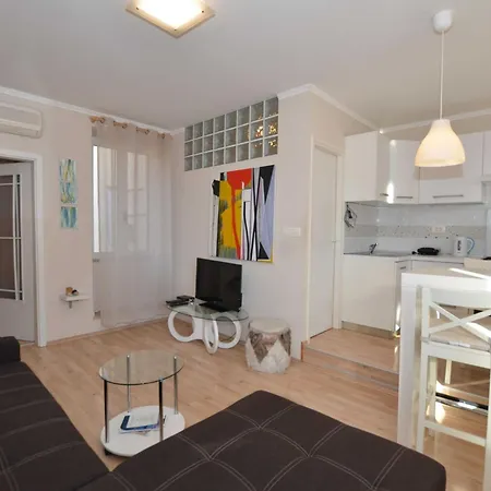 Classy And Modern Old Town Quarter * Rovinj